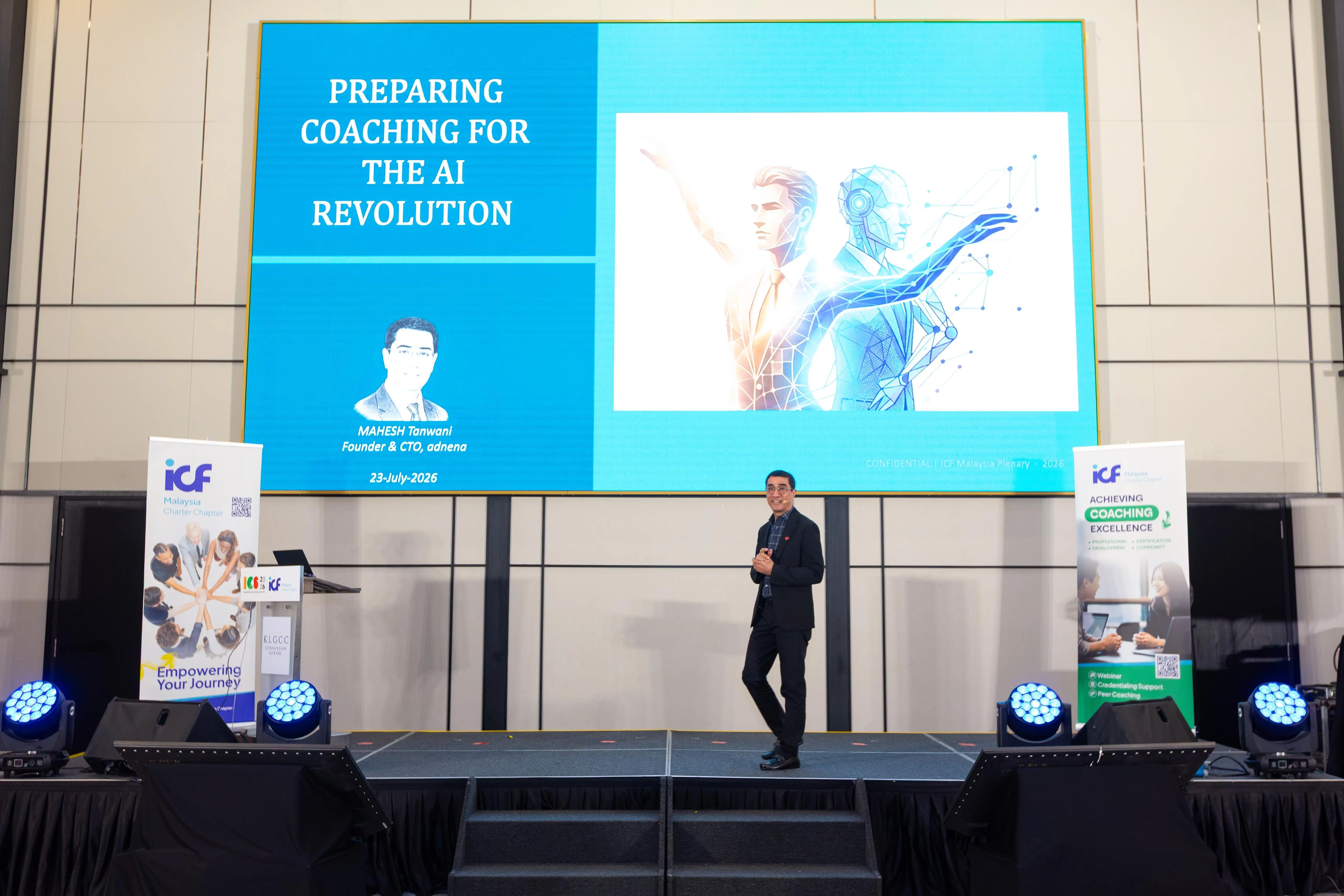 Mahesh Tanwani delivering the plenary address at the International Coaching Summit 2026 in Kuala Lumpur